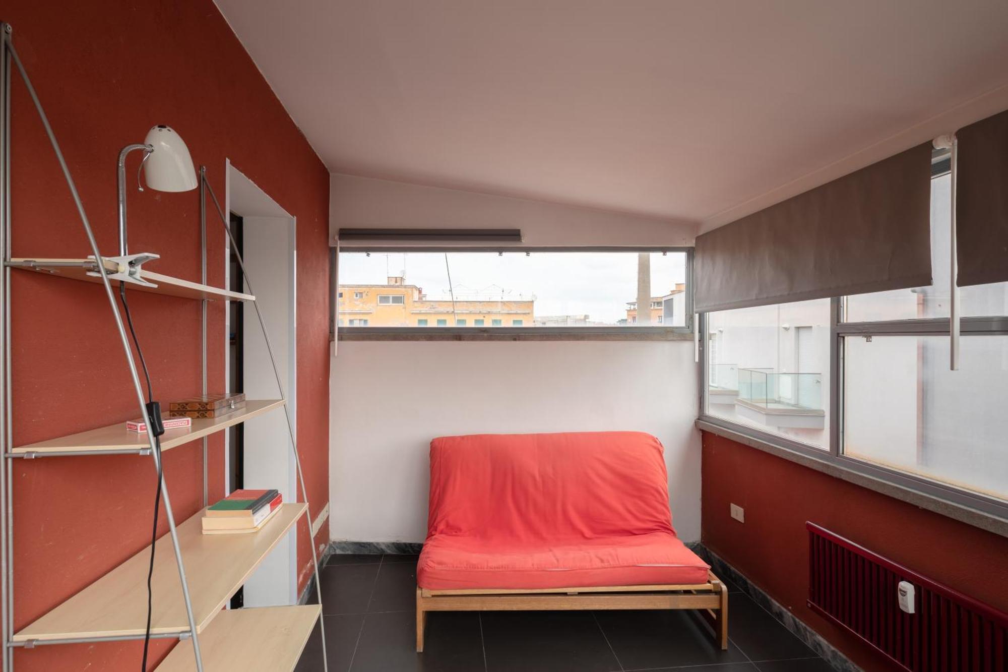 Apartment Attic With Terrace In San Lorenzo *
