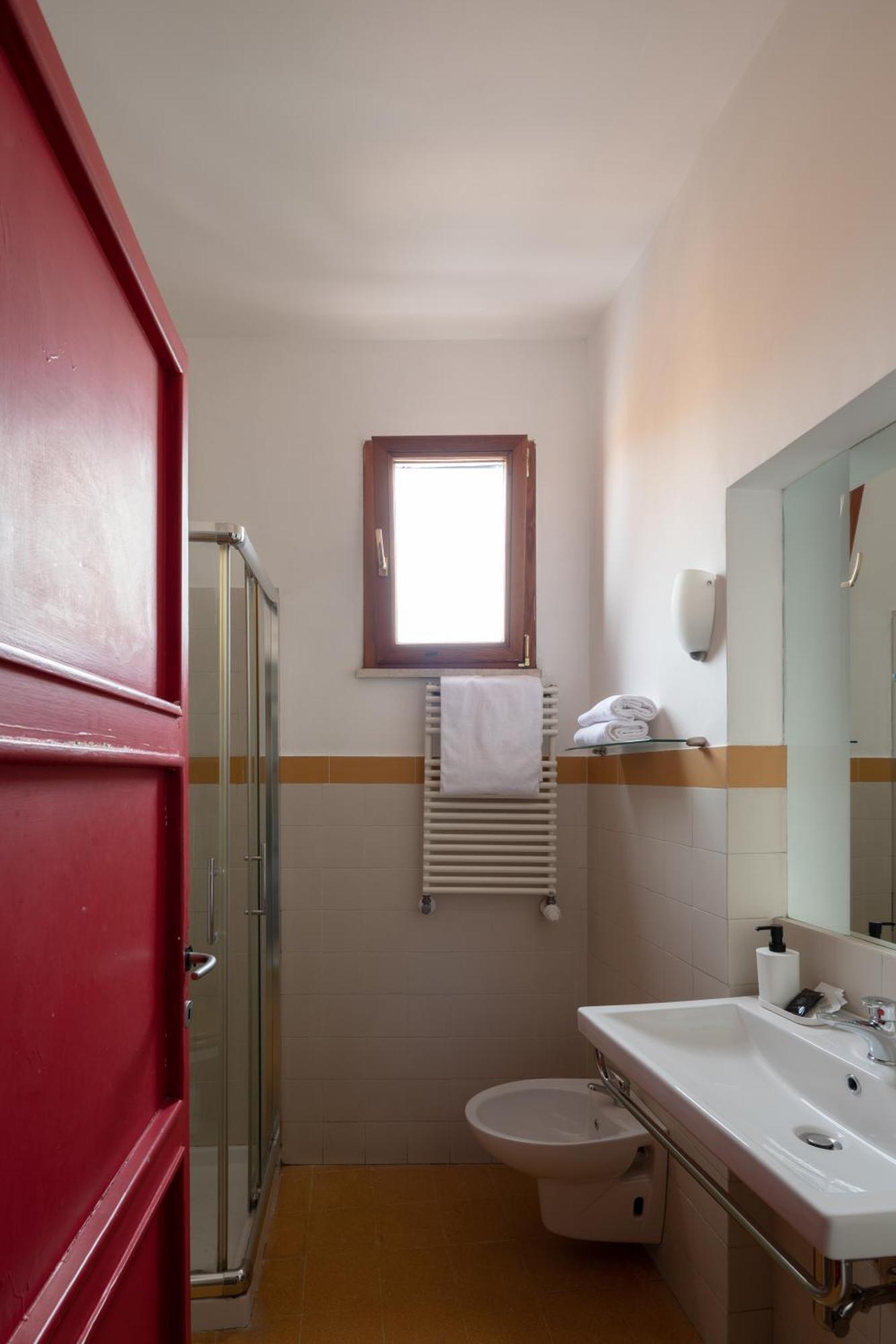 Attic With Terrace In San Lorenzo